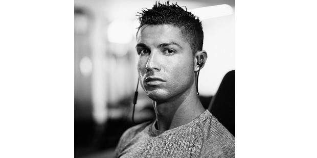 cr