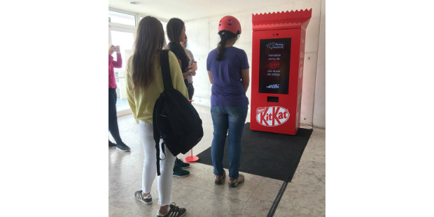 kitkat thinking machine 1