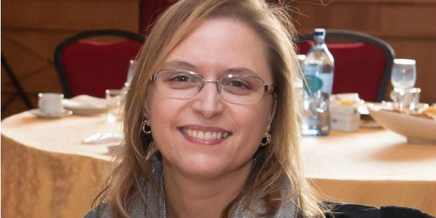 Os mimos representam o primeiro meio de comunicação entre os pais e o bebé, fortalecendo assim os laços afectivos da família.