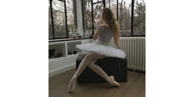 huawei ballet Helena Christensen