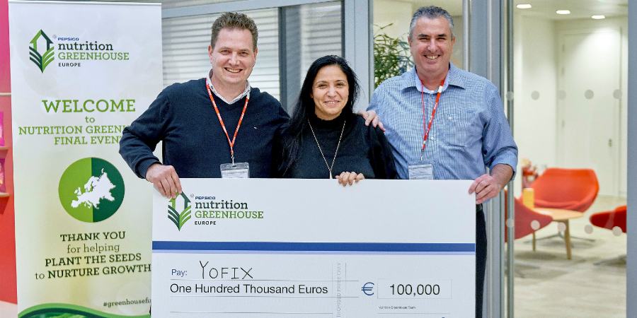 Yofix Alina Cheque pepsico