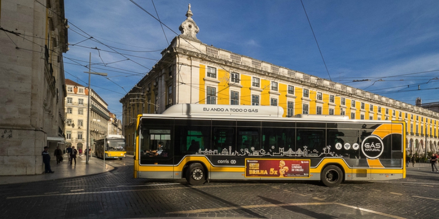 carris autocarro publicidade 1