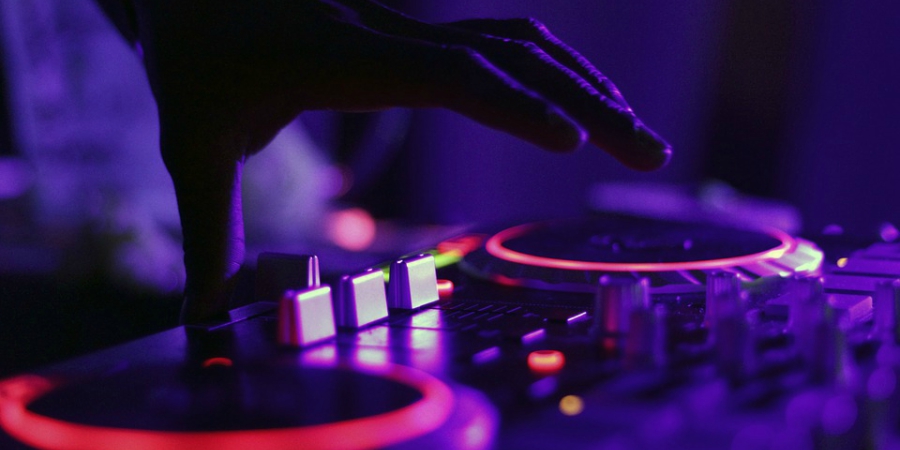 dj concerto