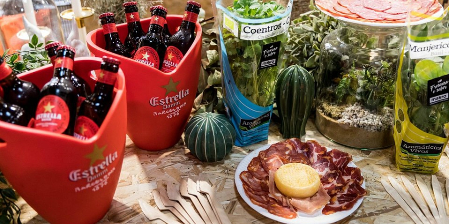 estrella damm jantar do ano 2019
