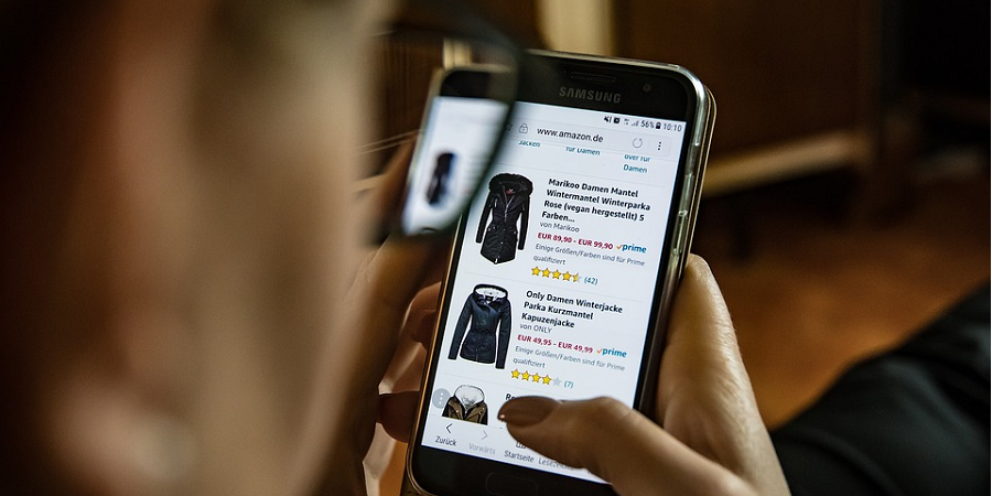 shopping mobile ecommerce