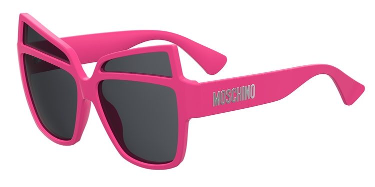 Moschino – 240 euros