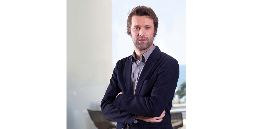 Erik Lassche_fullsix