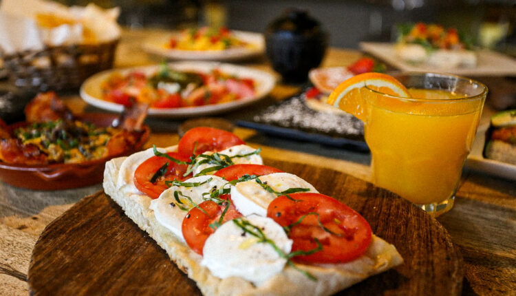 Pinza com tomate e mozzarella