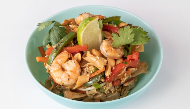 pad_thai_de_gambas_Mixed_Martial_Rice