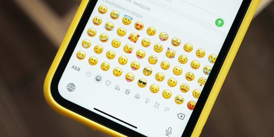 Os emojis fazem parte do seu dia-a-dia? Danone quer um que represente o iogurte