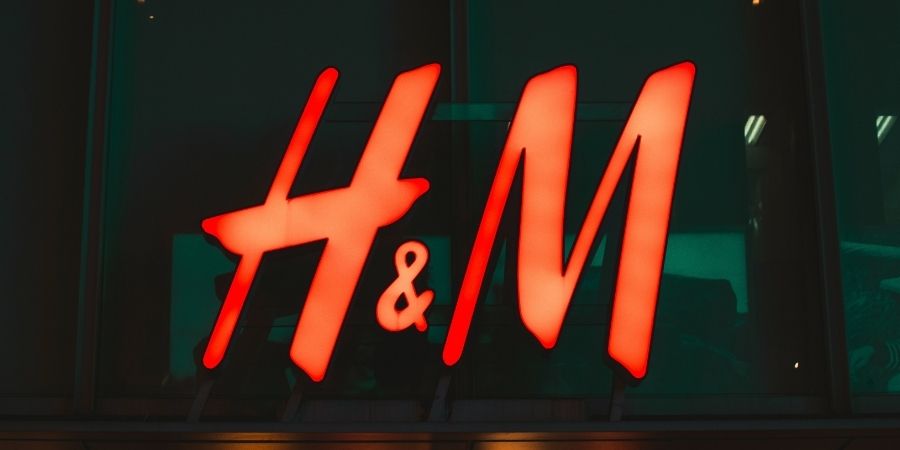 Comprar online e recolher num cacifo em loja é a nova estratégia da H&M