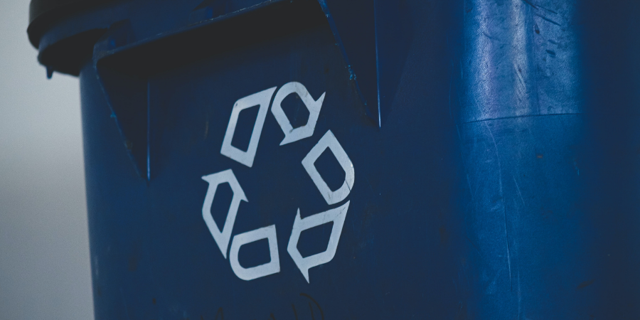 MC desafia escolas a reciclarem com Ecospot nas lojas Continente do Grande Porto