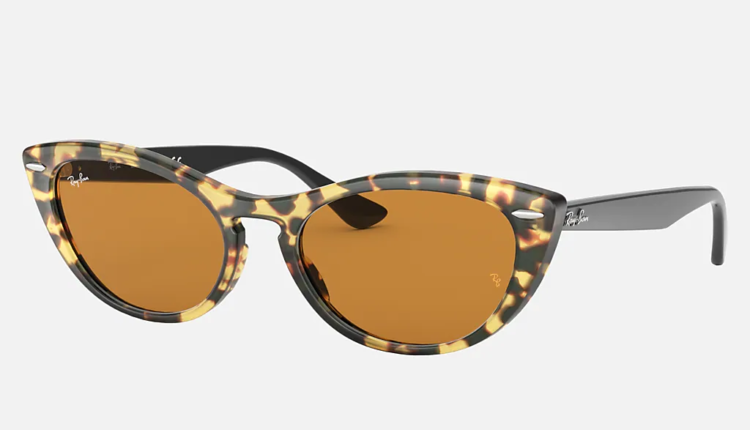 Ray-Ban – 175 euros