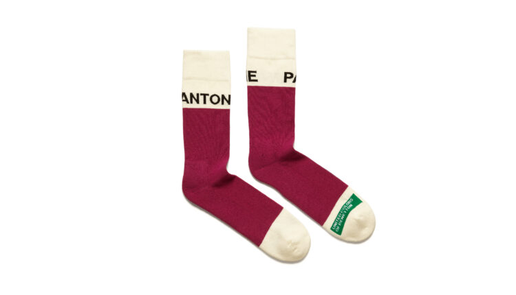 BENETTON X PANTONE 6AO32700U_902 – 9,95 EUROS