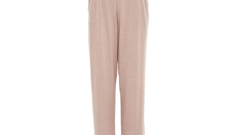 PRIMARK Breast Cancer Awareness – Model Pyjama Trousers £12 €14 �16 CZK340- made using sustainable modal