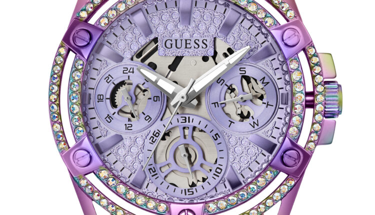 Queen Guess – 329 euros