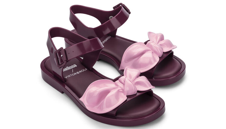 MELISSA_VIKTOR&ROLF_MAR SANDAL TIE_PVP 95 EUR_33600.AM910UN