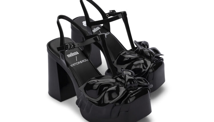 MELISSA_VIKTOR&ROLF_PARTY HEEL TIE_PVP 160 EUR_33599.AK427UN