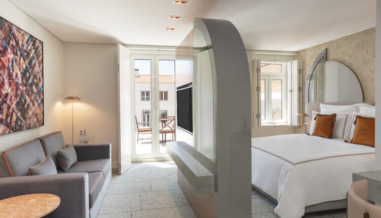 Convent Square Lisbon Hotel, Vignette Collection_Suite with Terrace and Cloister View