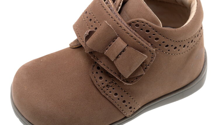 Chicco_Botas Gavis_cinzento_PVPR 49,99€