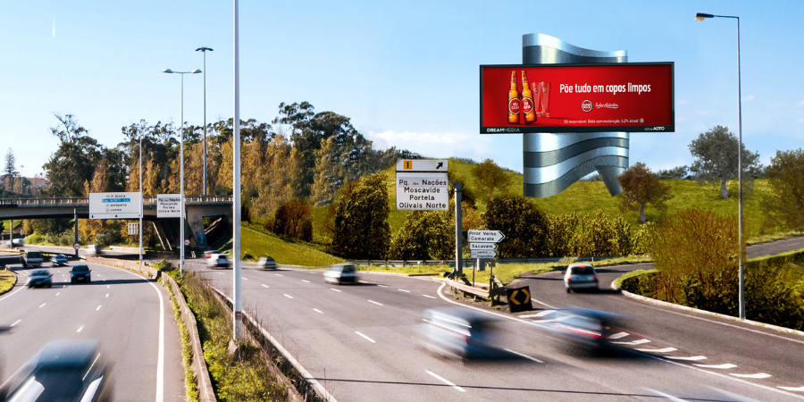 Super Bock chega ao novo outdoor digital Lisbon Gate