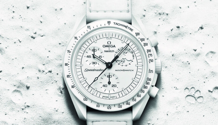 sc01_24_BioceramicMoonSwatch_MissionToTheMoonphase_ambiance_Print