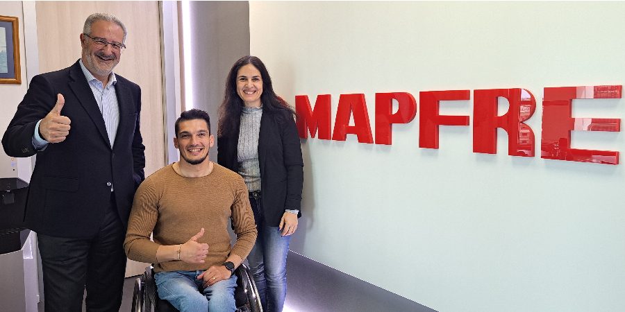 Atleta paralímpico de canoagem patrocinado pela Mapfre