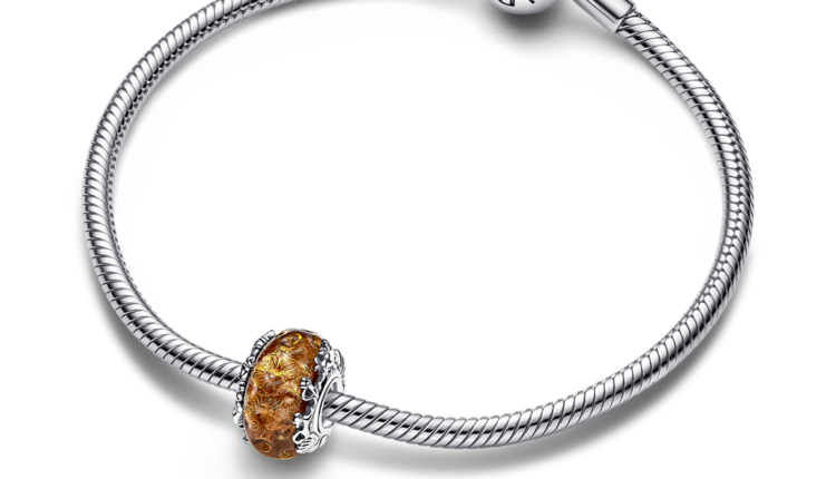 Conta Pandora Disney The Lion King Murano Glass Charm em prata 925 e vidro de murano_49euros + Pulseira Pandora Snake em prata 925_59 euros_793252C00_V3