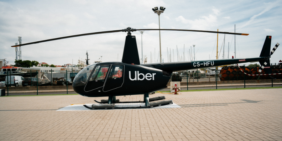 Uma viagem de helicóptero, defrontar João Sousa ou receber um chef em casa: Uber One tem experiências exclusivas