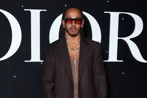 Piloto de F1 Lewis Hamilton é a nova cara da Dior