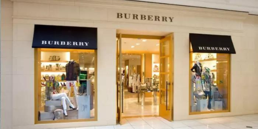 Poderá a Burberry esquecer o passado e reinventar-se?