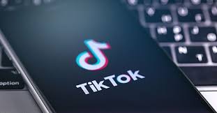 TikTok continua a ser visto como “controlador de acesso” pela UE. Rede social desapontada com decisão