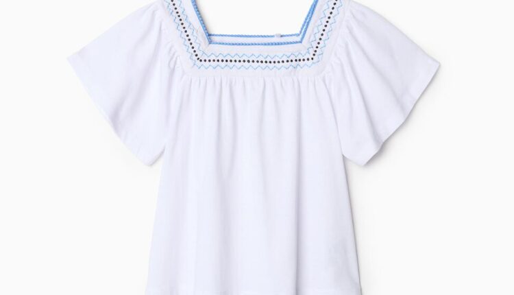 000041137451041 T-shirt bordado Menina Branco 12,99