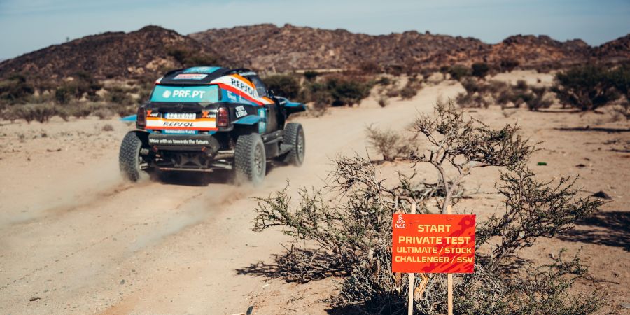 João Ferreira e Repsol arrancam no Rally Dakar 2025 com soluções de combustível sustentáveis