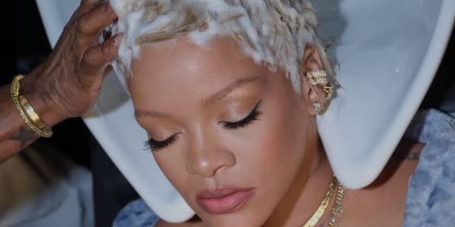 Fenty Hair: Linha de produtos para o cabelo de Rihanna já chegou a Portugal